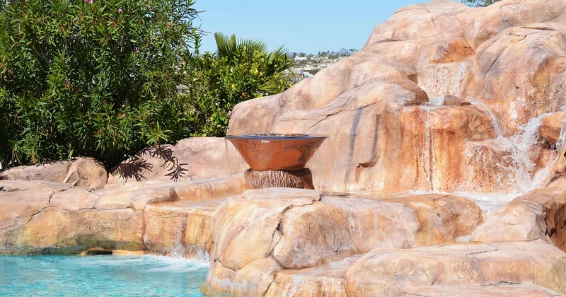 Bâche anti-UV pour jardin et piscine : quelles différences ?