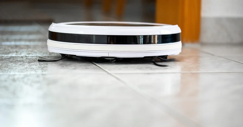 Pourquoi un aspirateur à 62 dB peut sembler plus bruyant qu'un autre à 66 dB