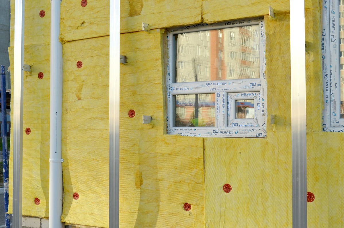 Isolation des combles perdus : quel est le prix en 2025 ?